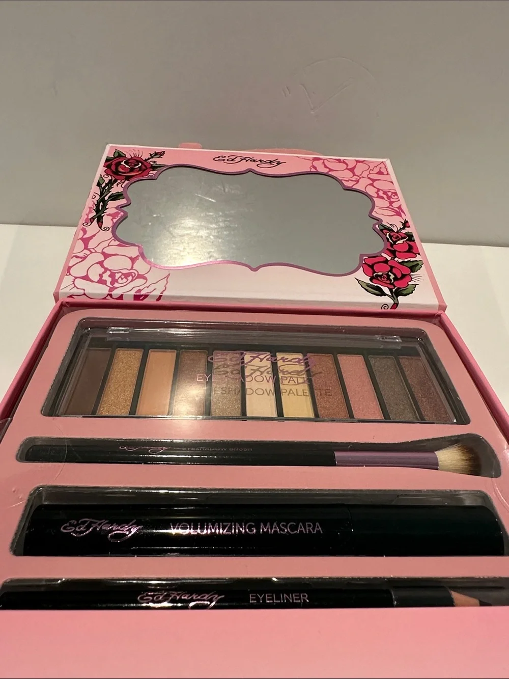Ed Hardy Eye Shadow Palette w/Brush, Mascara, & Eye Liner.